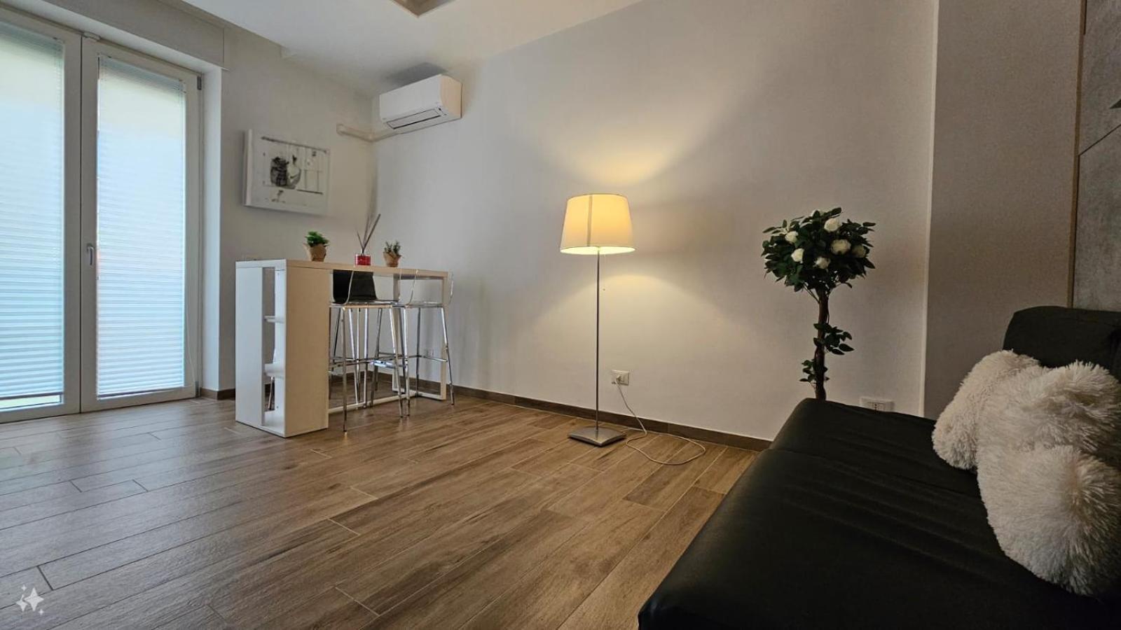 Casa Di Meg Appartamento A Milano Vicino Ai Navigli Εξωτερικό φωτογραφία