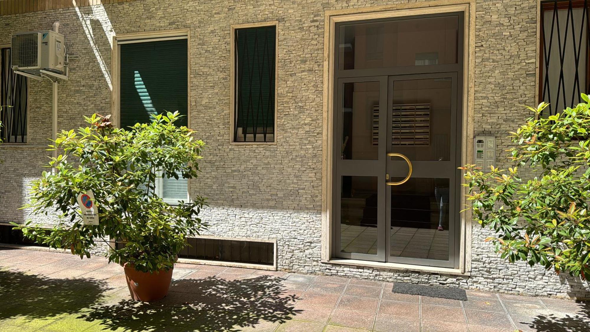 Casa Di Meg Appartamento A Milano Vicino Ai Navigli Εξωτερικό φωτογραφία